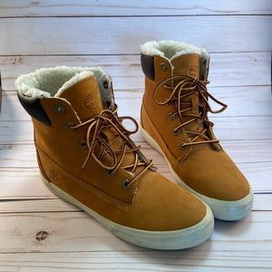 Timberland Londyn Leather Boot 6 / Socks bundle